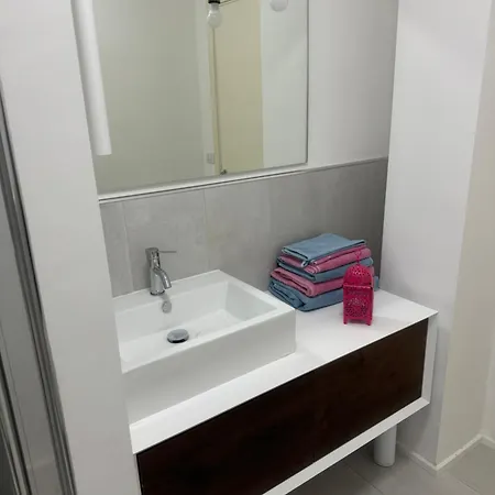 Relax Apartment Monte San Giusto